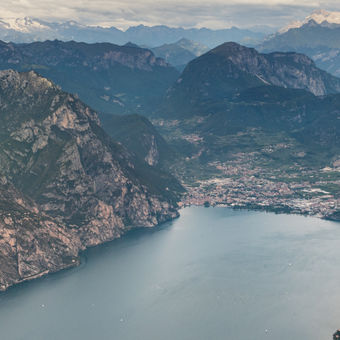 Lago di Garda z Monte Baldo