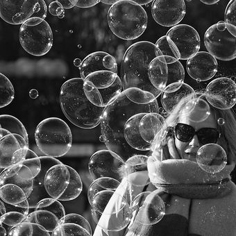 Mezi bublinami