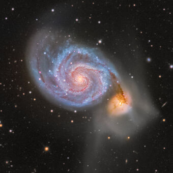 Vírová galaxie (M51)
