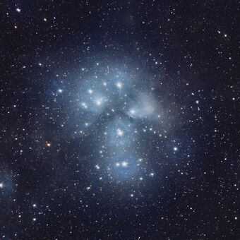 Messier 45 (Plejády)