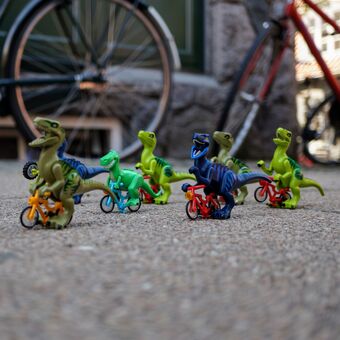 Dinosauři na kolech