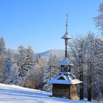Dřevěná zvonička na Pustevnách