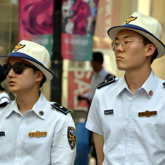 Lee & Jang Strážníci ze Seoulu