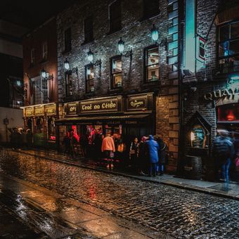 Páteční večer, Temple Bar, Dublin