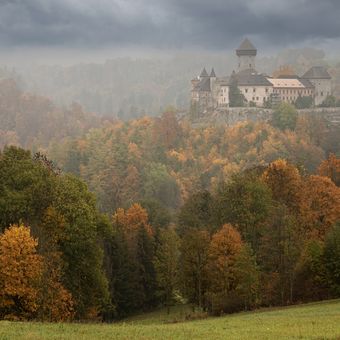 podzim u hradu