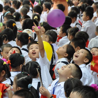 První školní den v Hanoji
