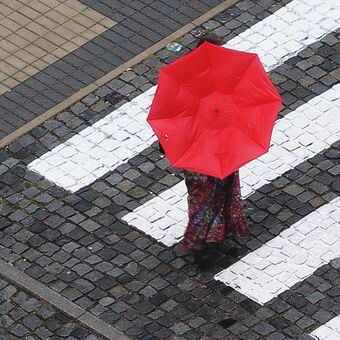 Červený deštník