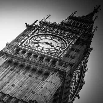 london,black and white