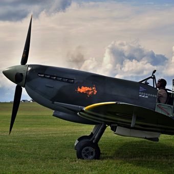 Spitfire Mk.XVI nahozeno
