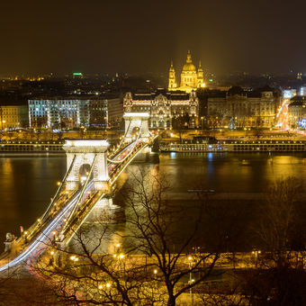 Noční Budapešť