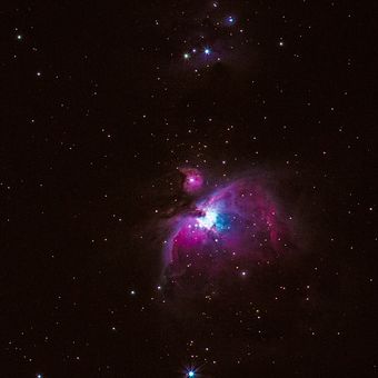M 42 v Orionu