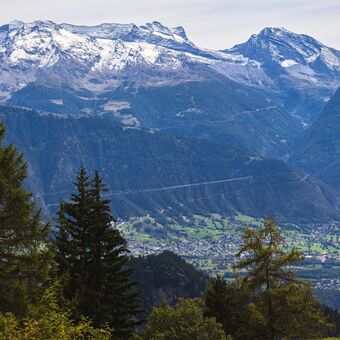 Panoráma švýcarských Alp