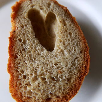 I chléb má své srdce...