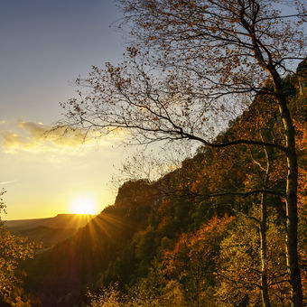 Podzimní západ slunce v Českém Švýcarsku