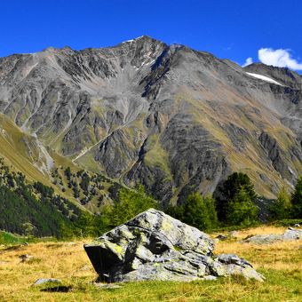 Horský štít v Jižních Tyrolích