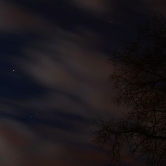 Noční obloha