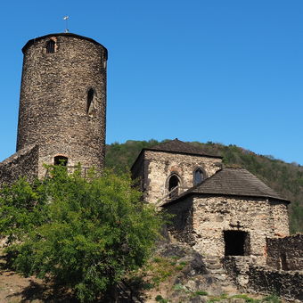 Zřícenina středověkého hradu Střekov - vnitřní část