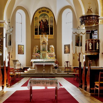 ...interier kostela,Svatých Cyrila a Metoděje v Radějově u Strážnice...