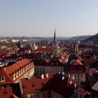 Zlatá Praha v jarním světle