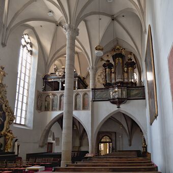 kostel Panny Marie Královny a sv. Jiljí     (III.)