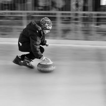 Curling Boy