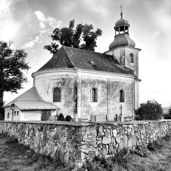 Kostel v Košeticích