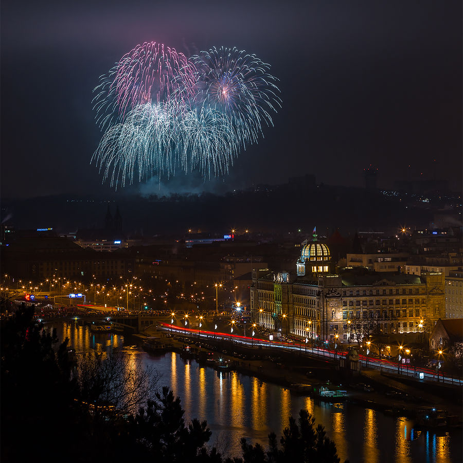 Prague New Year's Fireworks 2016