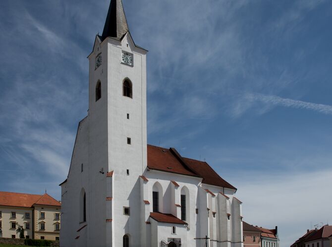 Kostel svatého Michala v Pacově