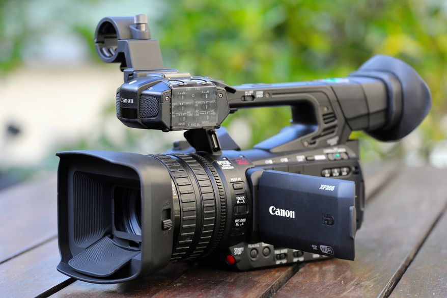 Profesionální videokamery Canon jsou levnější až o 7 400 Kč