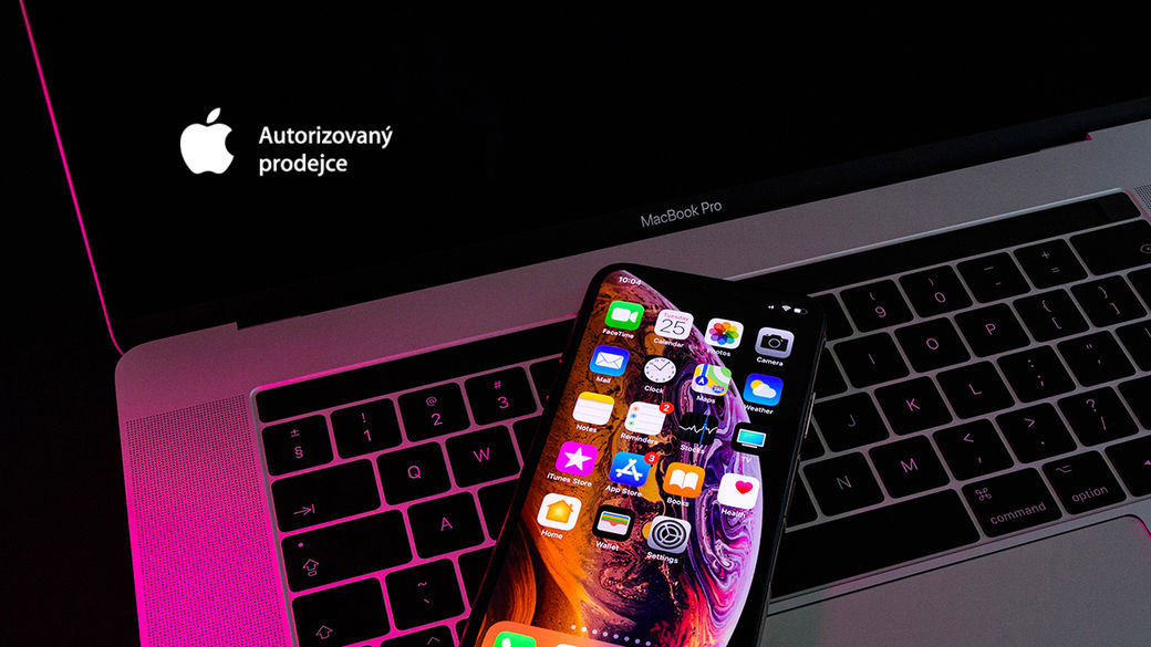 Pořiďte si MacBook Pro s 9% slevou nebo získejte dárky k nákupu Iphone XS a XR!