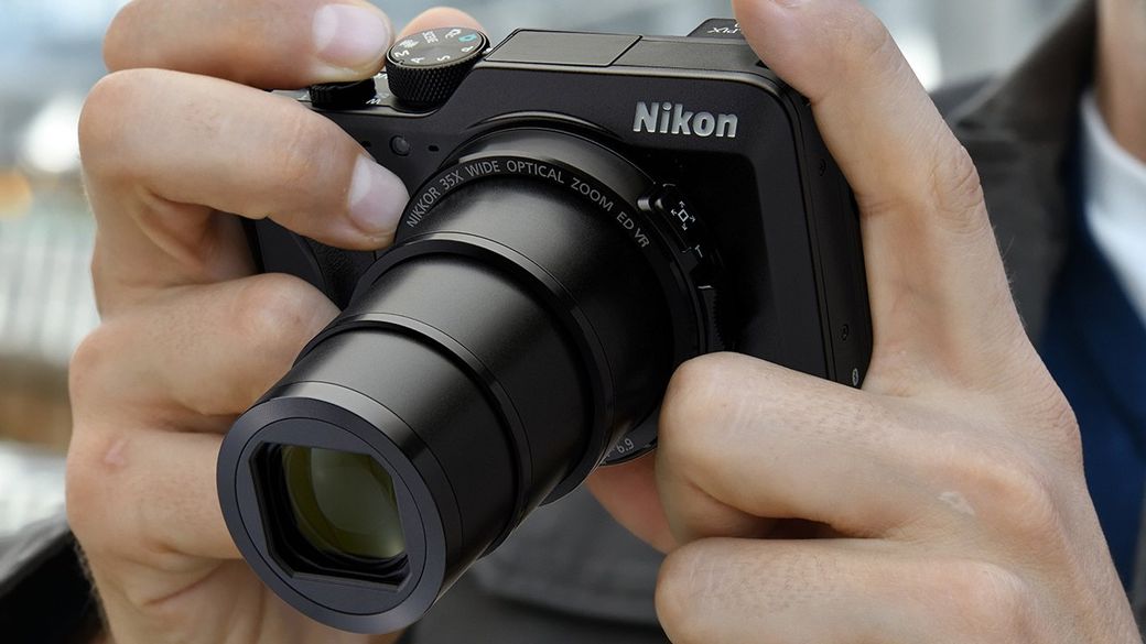 Naskladnili jsme očekávaný kapesní ultrazoom Nikon COOLPIX A1000
