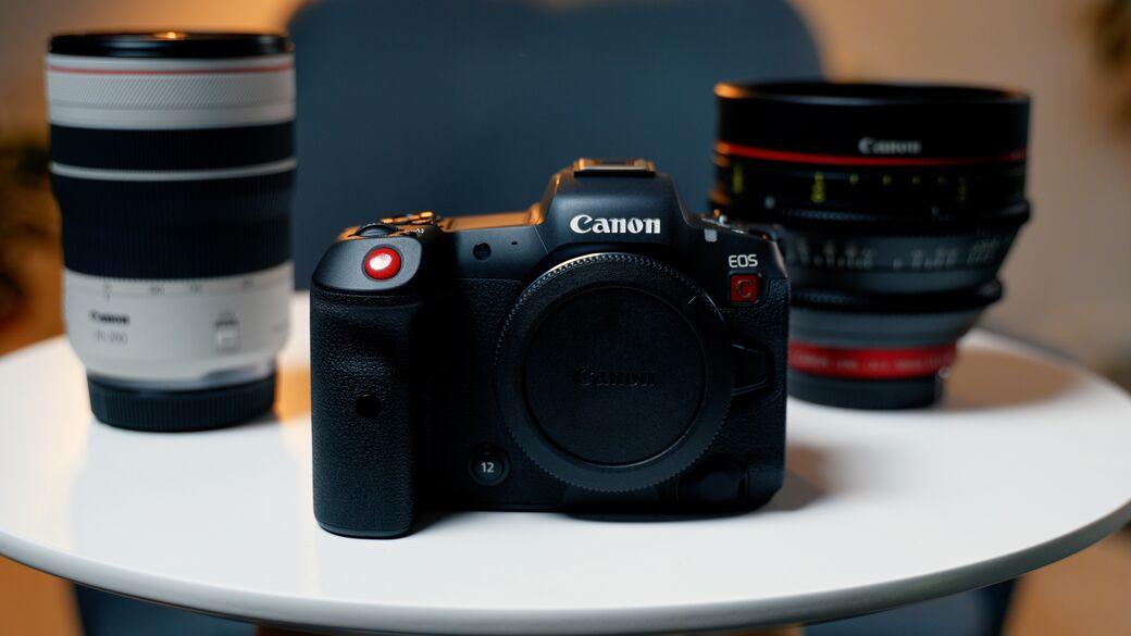 Představujeme: Canon EOS R5 C