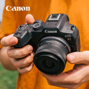 Novinky Canon EOS R7 a EOS R10, rychlé a výkonné APS-C fotoaparáty a dva zoom objektivy