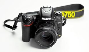 Informace pro uživatele zrcadlovky Nikon D750 – možné stíny na snímcích způsobené závěrkou