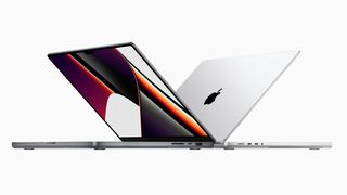 Nové MacBooky Pro nabízejí ohromný výkon a „staronový“ design