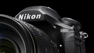 Nikon D850 je skladem!