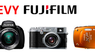 Snížení cen fotoaparátů Fuji a Pentax