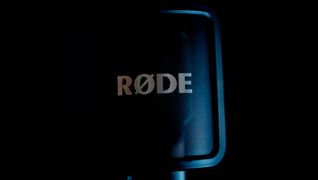 Vylepšete své domácí studio s univerzálním kondenzátorovým mikrofonem RODE NT-USB