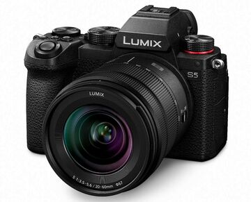 Lumix S5 | Megapixel