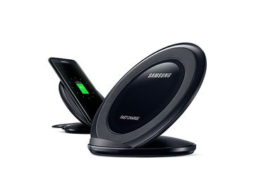 nz-feature-wireless-charger-ng930-galaxy-s7-s7-edge--57269406 | Megapixel