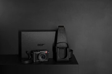Leica De Lux 7 007 s luxusním balením | Megapixel