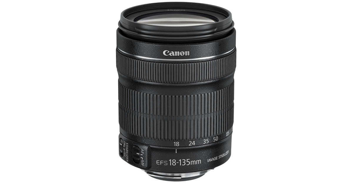 Recenze Canon EF-S 18-135mm f/3,5-5,6 IS STM | 📸 Megapixel