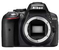 Nikon D5300 tělo + Tamron 16-300 mm f/3,5-6,3 Di II VC PZD Macro