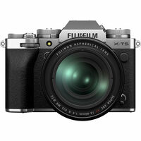 Fujifilm X-T5 + XF 16-80 mm