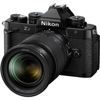 Nikon Z f + Z 24-70 mm f/4 S