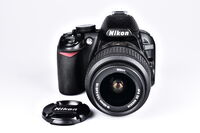 Nikon D3100 + 18-55 mm VR bazar