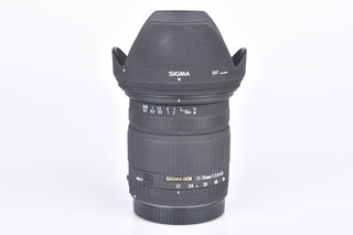 Sigma 17-70 mm f/2,8-4,5 DC Macro pro Canon bazar