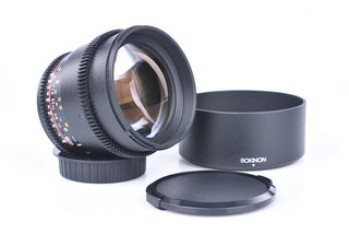 Rokinon 85 mm f/1,5 UMC Version II pro Canon bazar