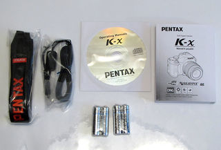 Pentax K-x stříbrný + 18-55 mm