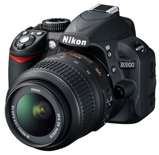 Nikon D3100 + 18-55 mm + 55-200 mm
